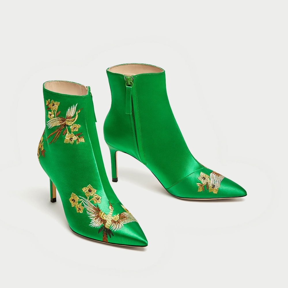 NWT Zara US 7.5 Embroidered Satin Stiletto Boots
